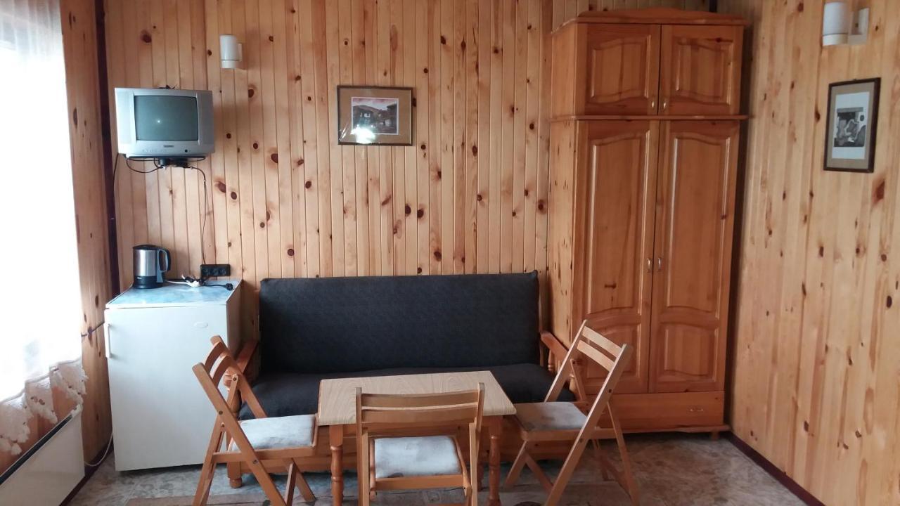 Ваканционно Селище Ива Sarnitsa Bagian luar foto