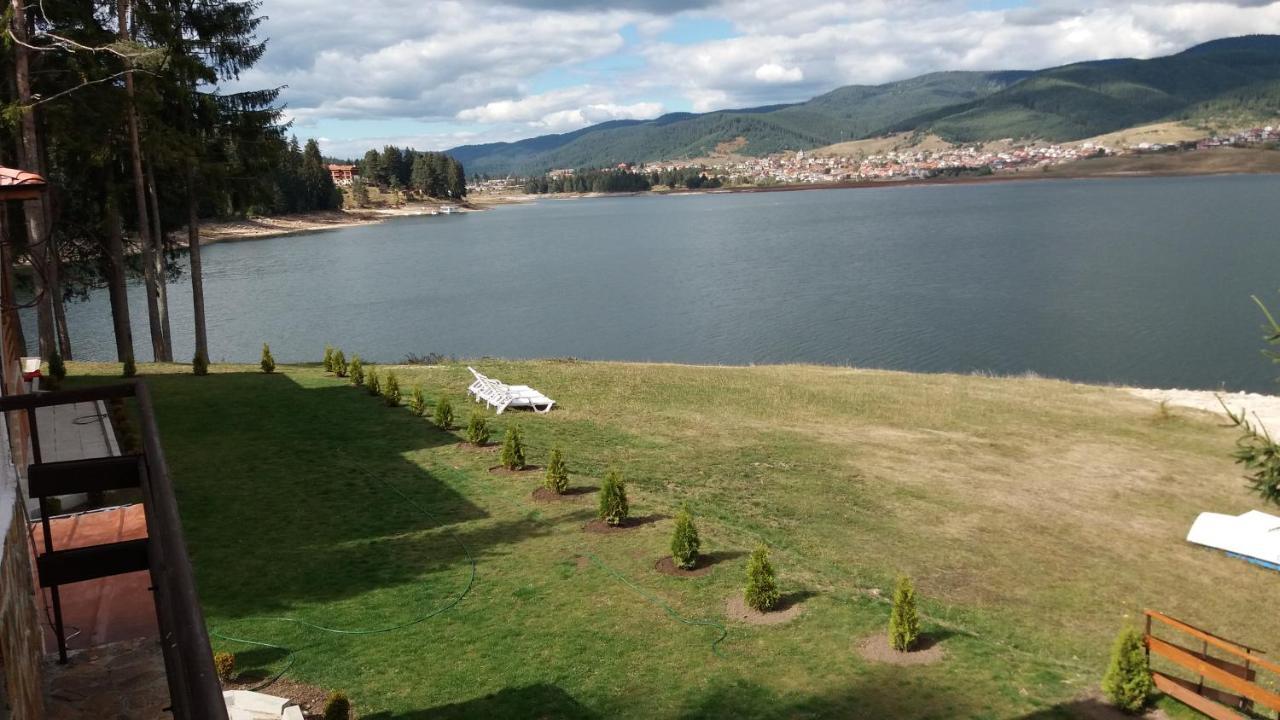 Ваканционно Селище Ива Sarnitsa Bagian luar foto